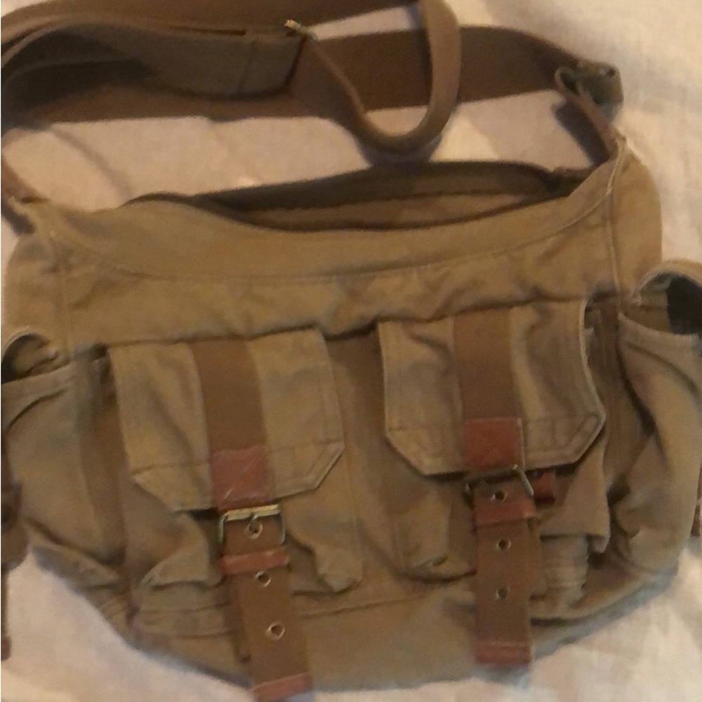 Military Green Canvas Messenger Bag